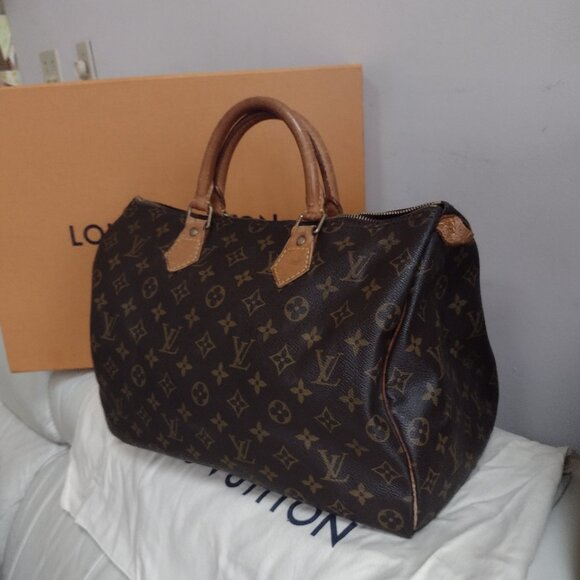 🤎🧡 Authentic Louis Vuitton Speedy 35 in monogram 🧡🤎 - Picture 15 of 17